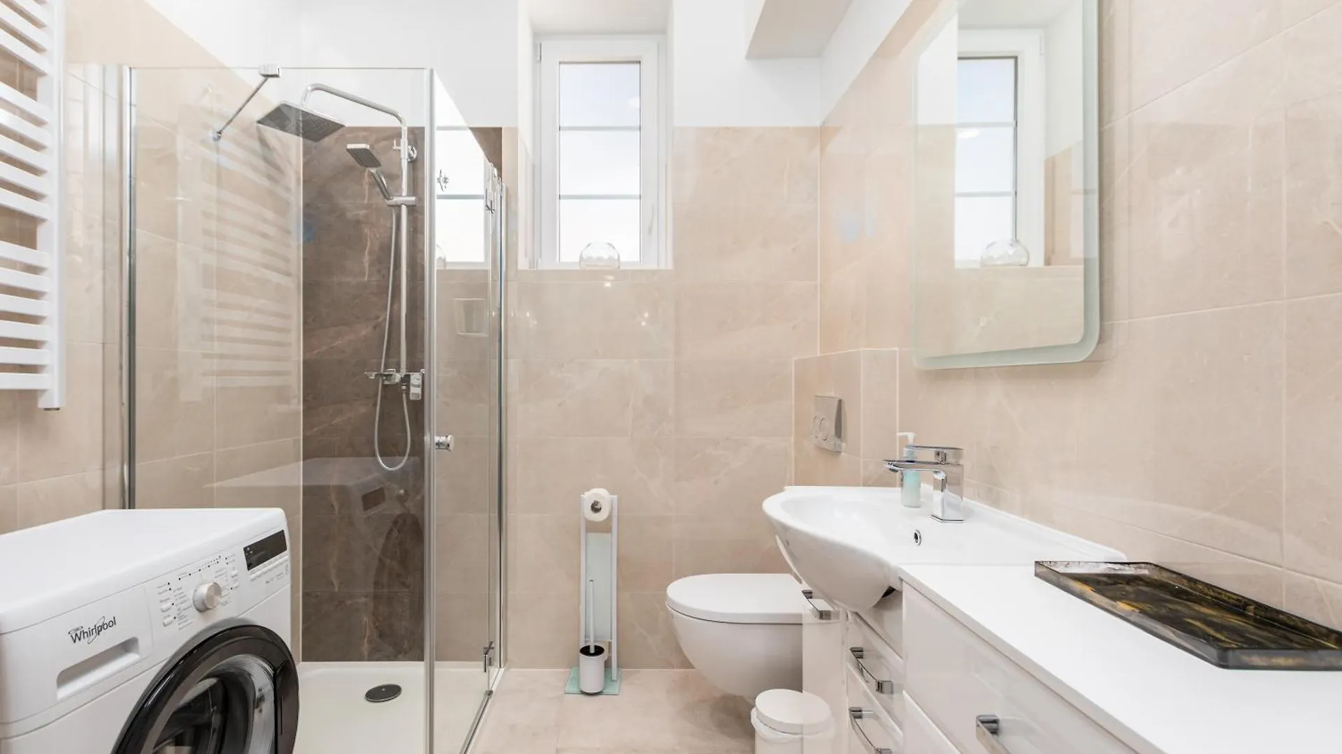 Apartamento Kozia 5 By Homeprime Varsovia